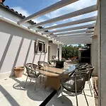 Gemini Luxus Pool Und Meerblick Punta Kriza *