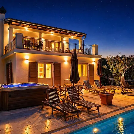 Gemini - Infinity Pool & Seaview - Punta Kriza فيلة نيغيزيني
